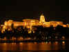 Budapest_Castle at night.jpg (756227 byte)